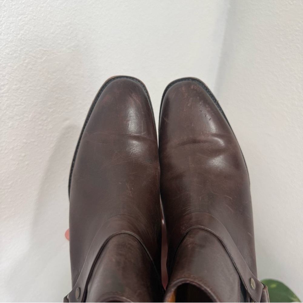 Frye Women's Dara Harness Chelsea Boots Deep Brown Leather 
Women’s Size 9.5 - Picture 8 of 9